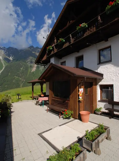 Ferienhaus Bergblick außen